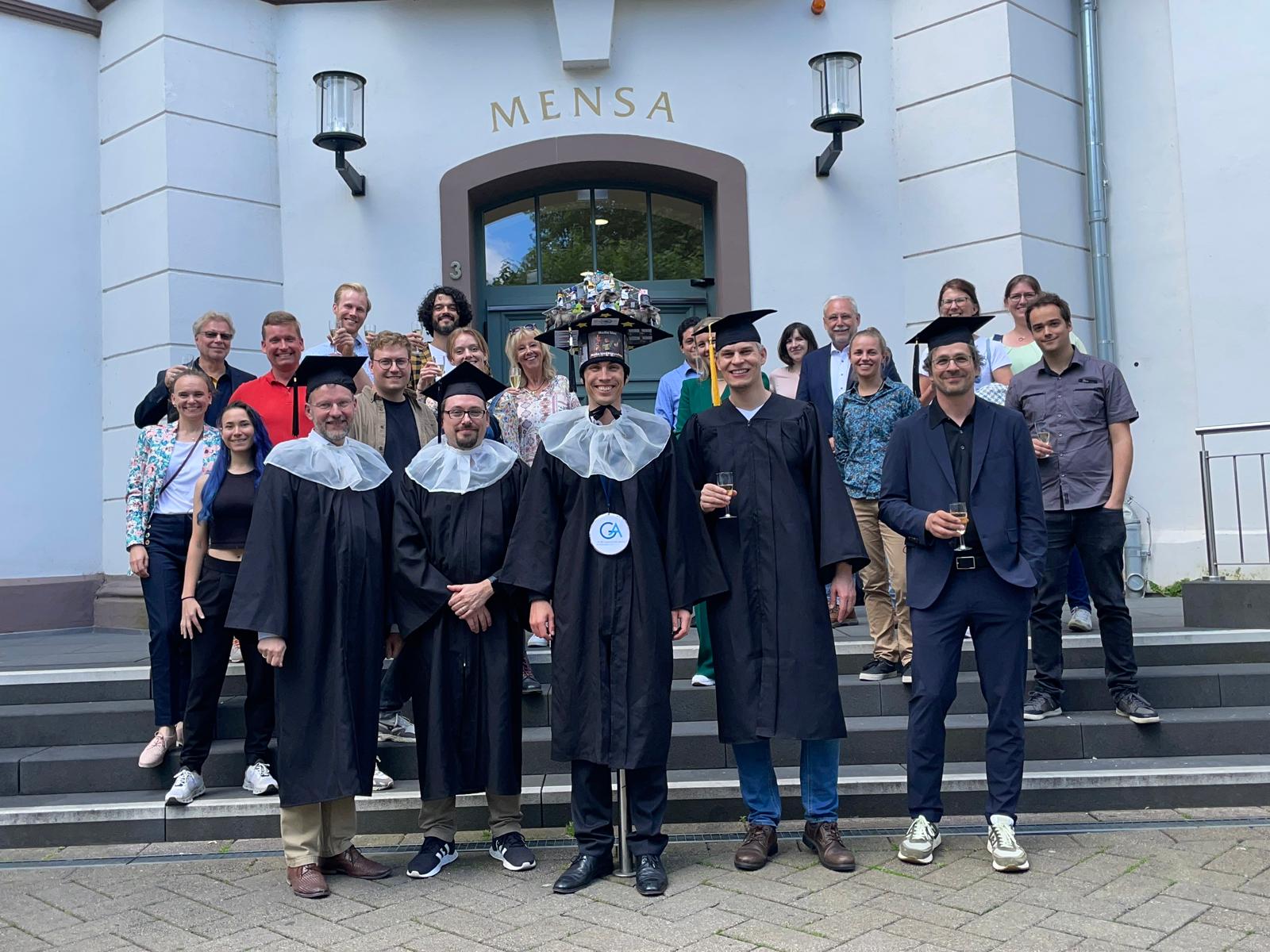 Defended my PhD with summa cum laude!